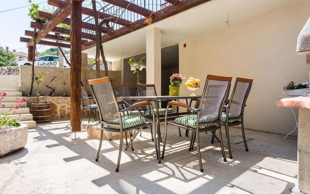Apartman Bonaca Врбник Экстерьер фото