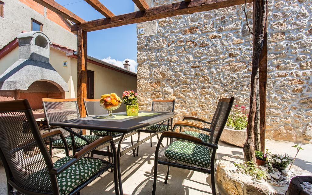 Apartman Bonaca Врбник Экстерьер фото