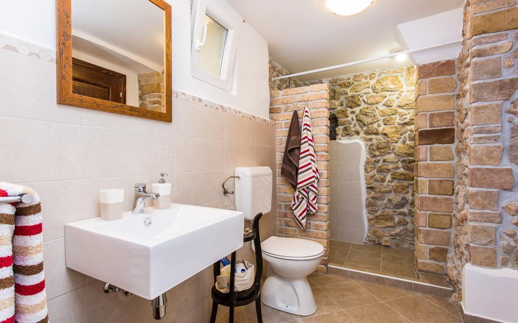 Apartman Bonaca Врбник Экстерьер фото